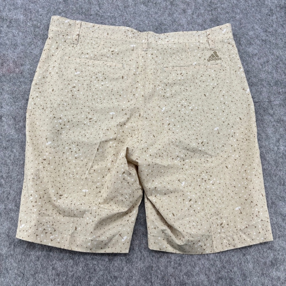 Adidas Golf Shorts Mens 32 Tan Beige All Over Golf Flag Print Performance - Picture 5 of 11